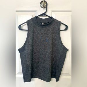 Old Navy Gray Sleeveless Cozecore Mock-Neck Cropped Top/Size:Large Tall